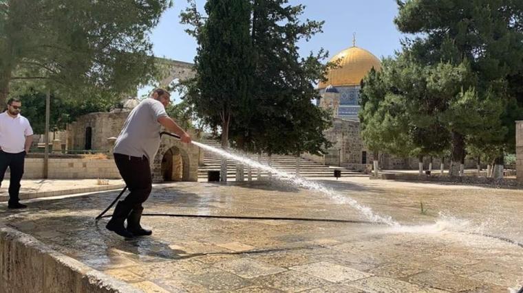 تعقيم الاقصى2