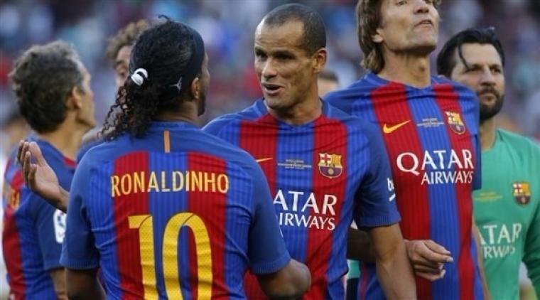 البرازيلي ريفالدو نجم برشلونة السابق