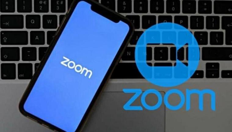 شرح طريقة تحميل برنامج زووم Zoom على الهاتف الذكي وارسال وقبول الدعوات