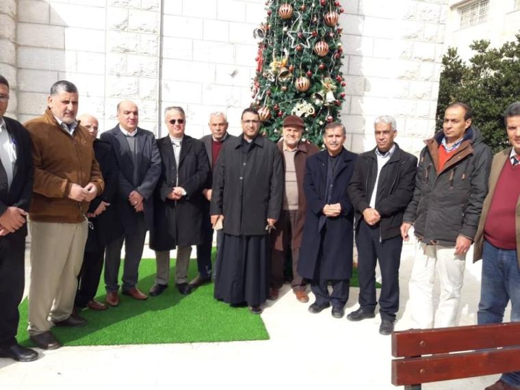 القوى الوطنية في زيارة للكنيسة
