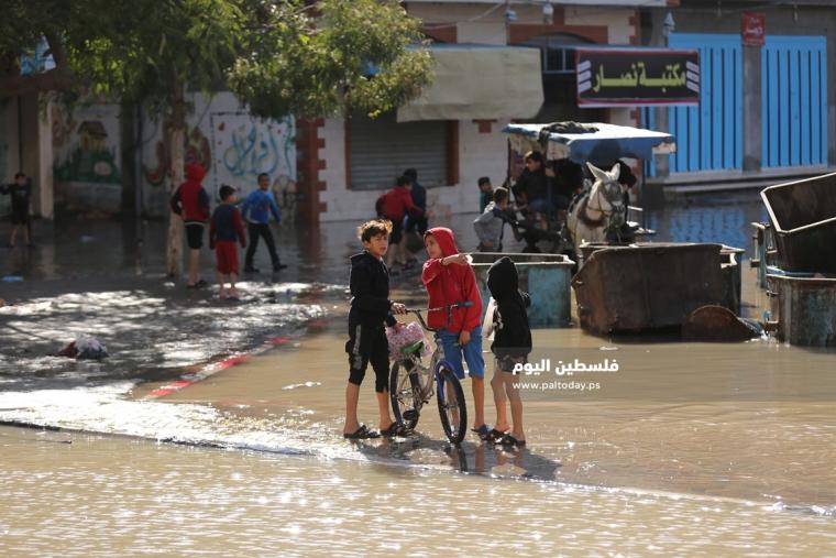 طقس فلسطين.. منخفض جوي مصحوب بكتلة هوائية باردة وسقوط أمطار