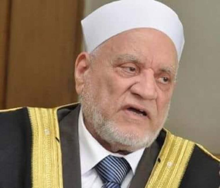 وفاة الدكتور احمد عمر هاشم عن عمر ناهز ٨٧ عاما.