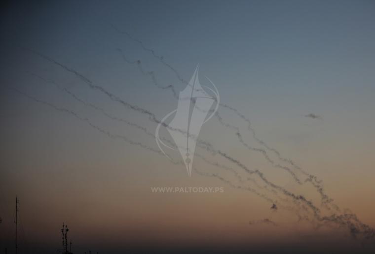 الاعلام العبري يزعم: المقاومة في غزة اطلقت 5 صواريخ تجريبية