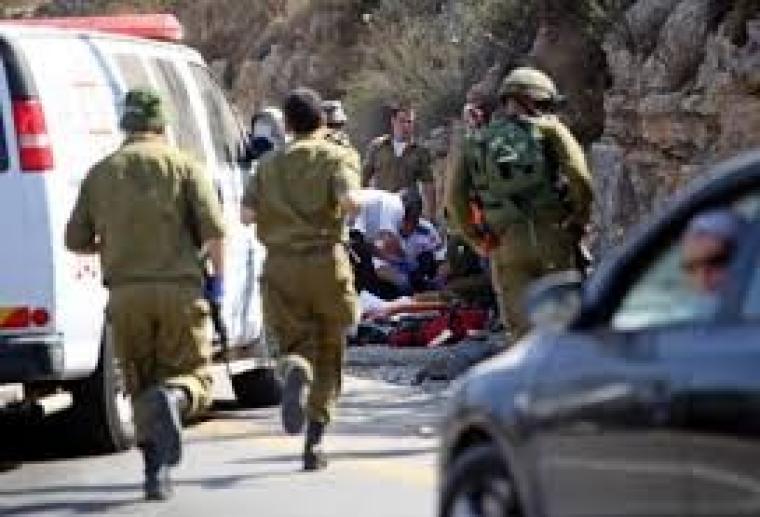 اصابة مجندة في حادث سير جنوب فلسطين