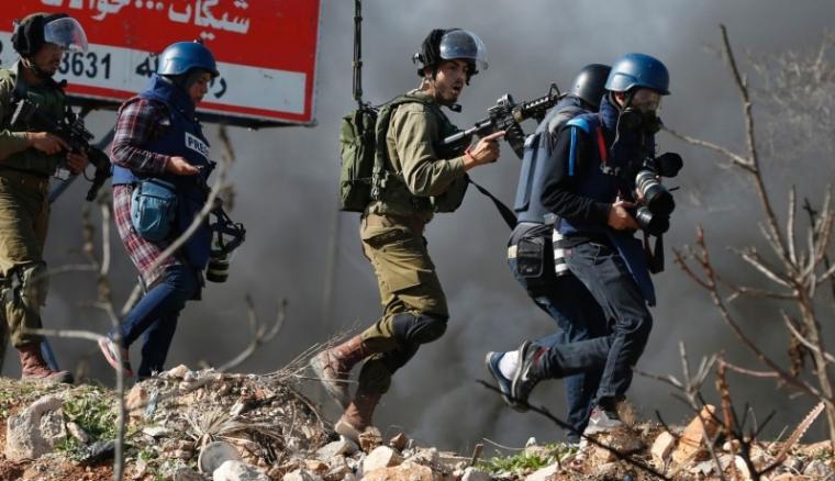 انتهاكات الاحتلال الاسرائيلي بحق الصحفيين