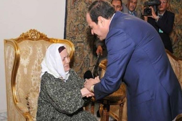 وفاة والدة الرئيس عبد الفتاح السيسي 