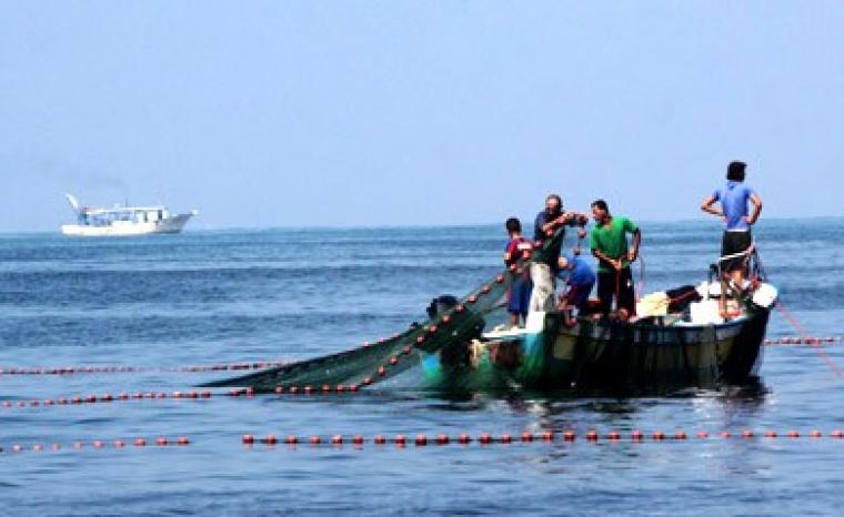 هل سيتم فتح بحر غزة امام الصيادين غدًا السبت؟