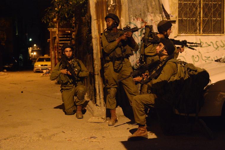 جيش الاحتلال الاسرائيلي يقتحم بلدة برقين شمال الضفة الغربية