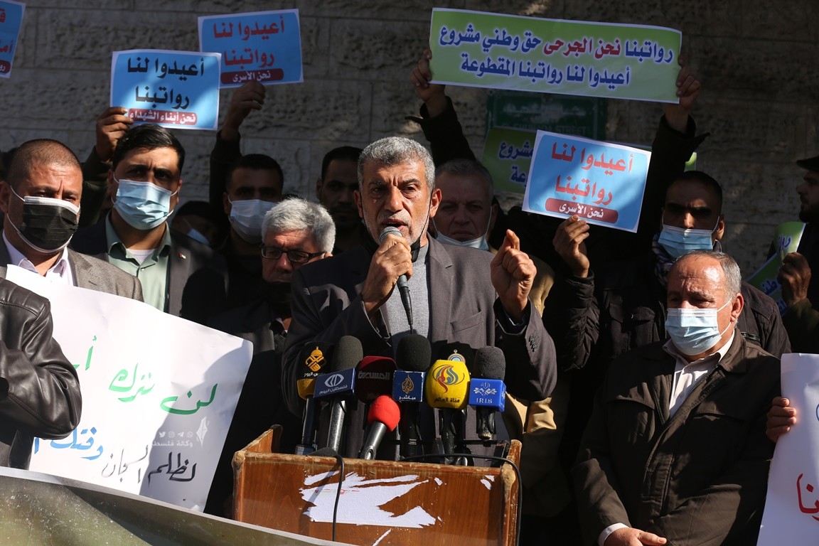 الأسرى والمحررين والشهداء والجرحى المقطوعة رواتبهم (21).JPG