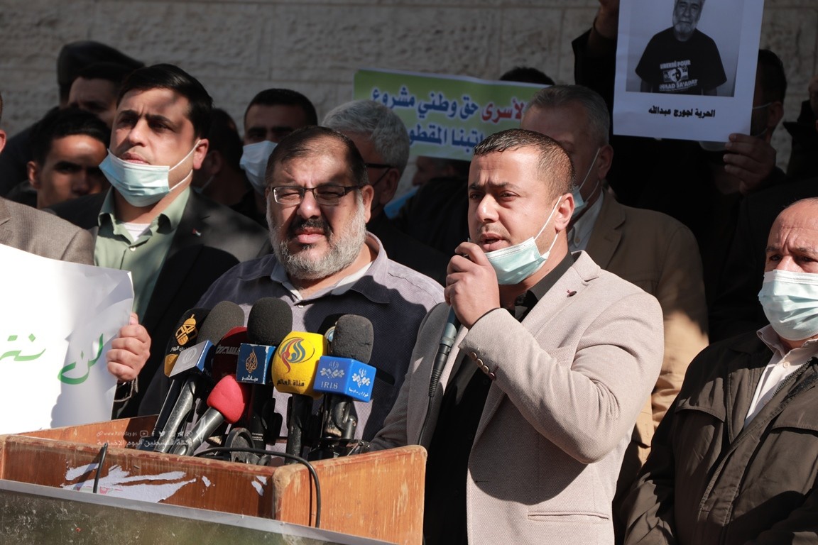 الأسرى والمحررين والشهداء والجرحى المقطوعة رواتبهم (24).JPG