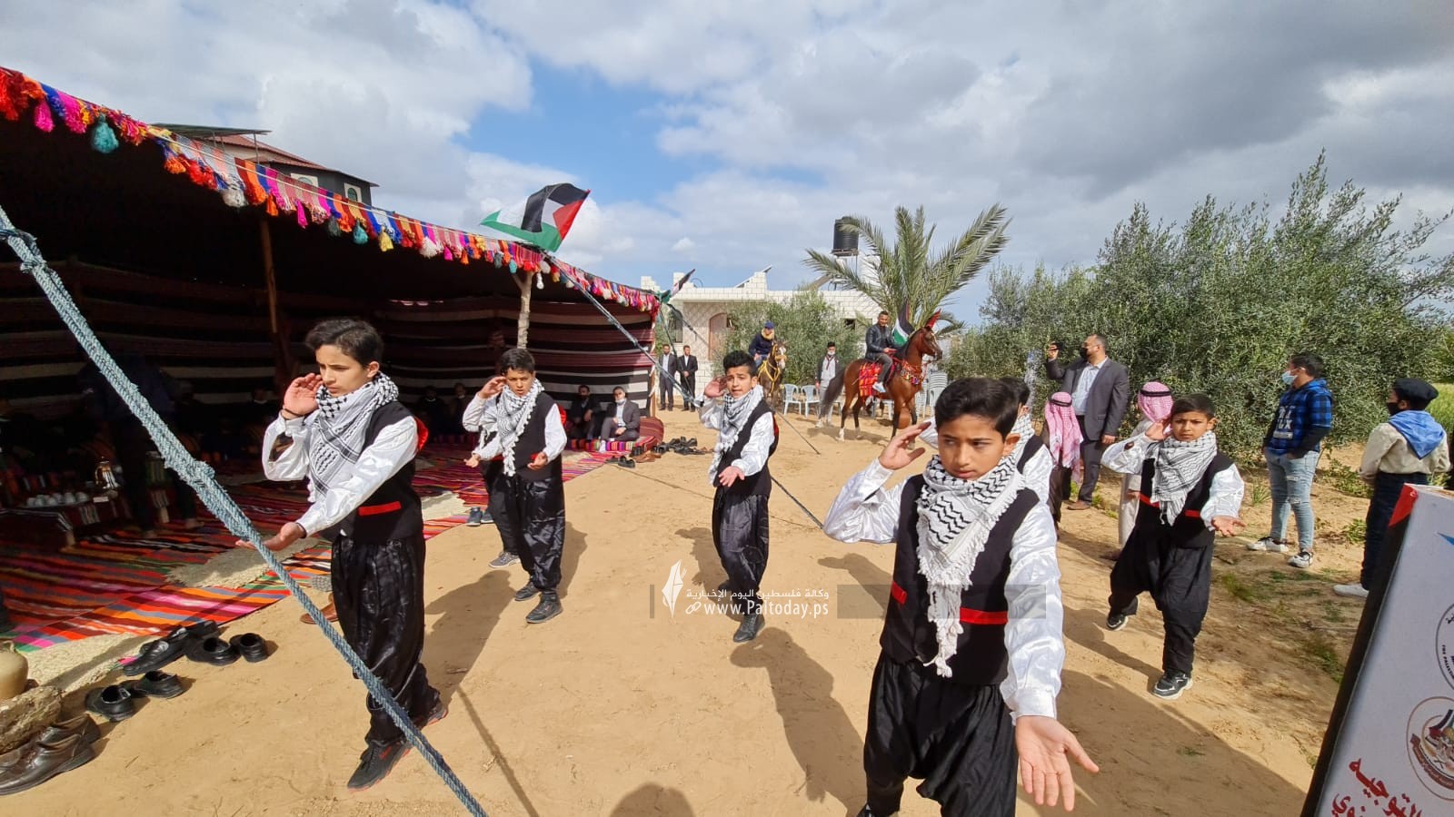 الهيئة الوطنية العليا لمسيرات العودة في قطاع غزة تحيي ذكرى يوم الأرض شرق ملكة (10).jpeg