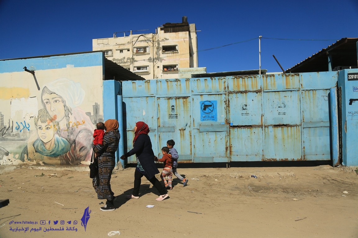 اغلاق مراكز الاونروا في قطاع غزة  (5).JPG