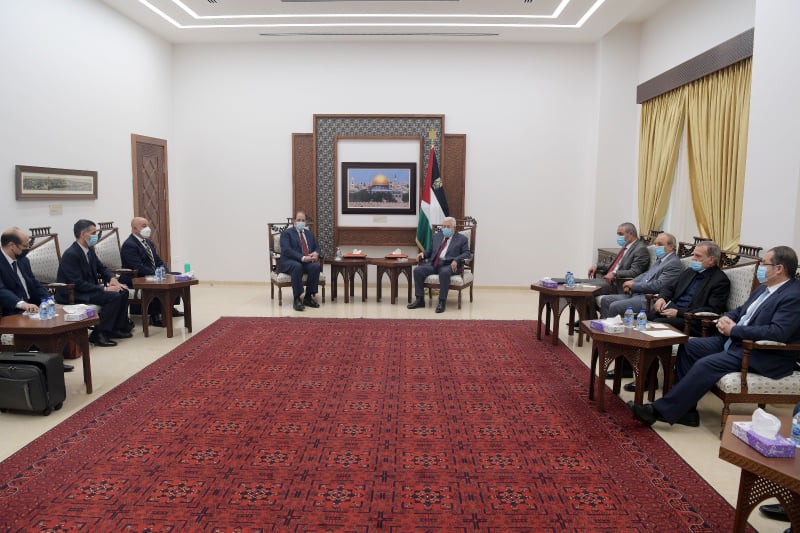 عباس يلتقي رئيس المخابرات المصرية عباس كامل في رام الله