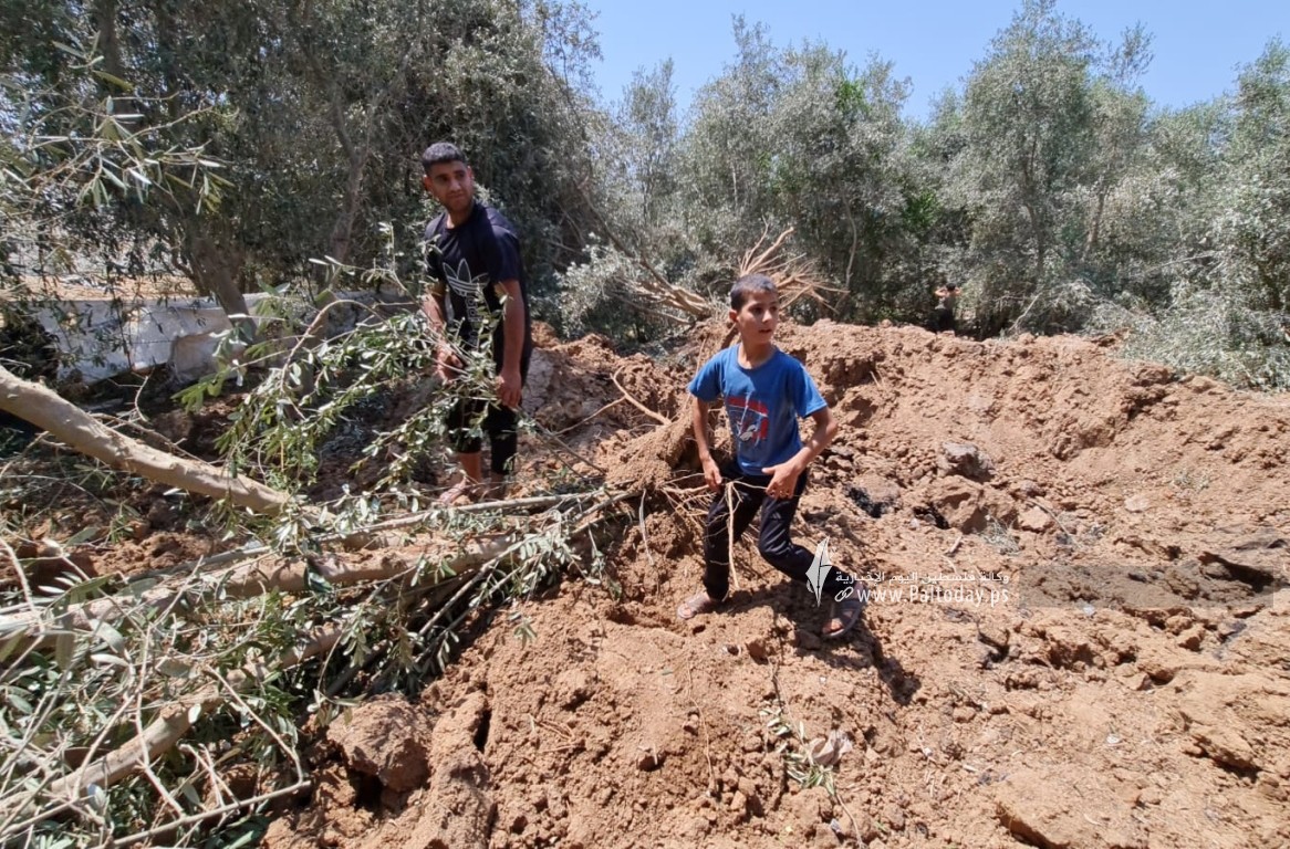  قصف الاحتلال الإسرائيلي لأراضٍ زراعية شمال قطاع غزة (2).jpeg