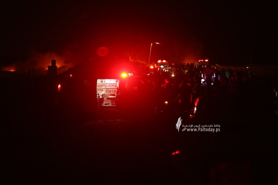 الإرباك الليلي على أرض مخيم العودة بمنطقة ملكة شرقي مدينة غزة رفضًا لاستمرار الحصار الإسرائيلي (3).JPG