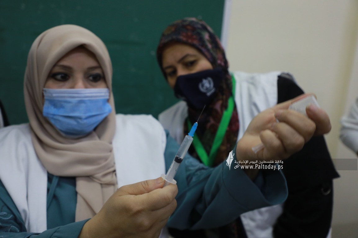 تطعيم طلاب مدارس قطاع غزة الثانوية العامة (15).jpeg