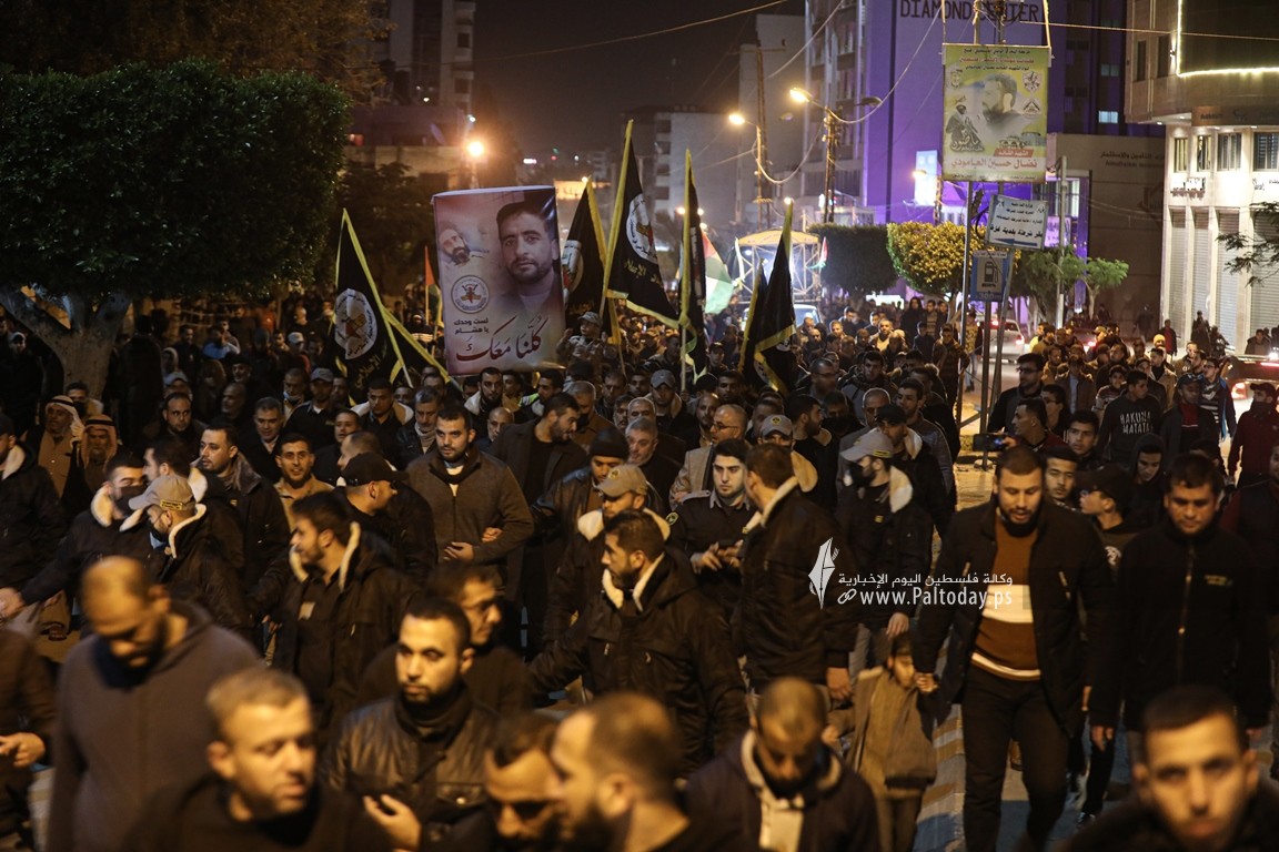 مسيرة جماهيرية دعما واسنادا للأسير هشام أبو هواش المضرب عن الطعام لليوم الـ140 (14).JPG