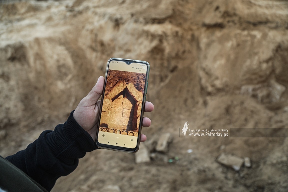 بقايا قبر من العهد الروماني شمال قطاع غزة (8).JPG