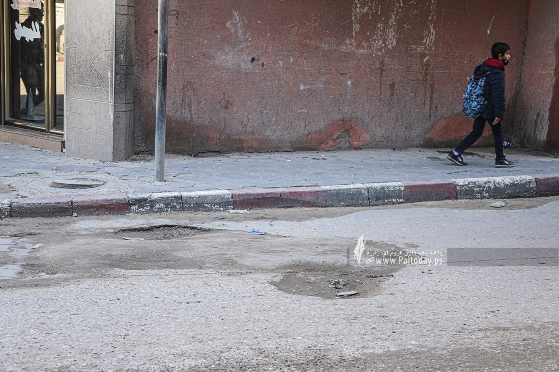 حفر شوارع غزة (6).JPG
