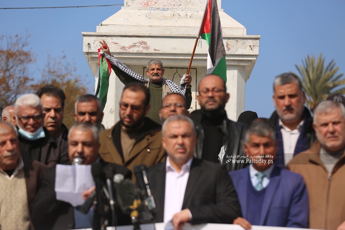 غزة وقفة دعم وإسناد لفصائل العمل الوطني والإسلامي لأهالي القدس والشيخ جراح (11).JPG