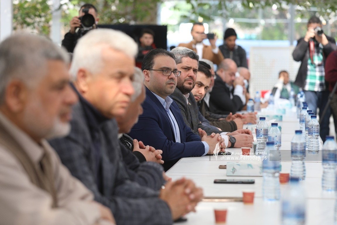 الجهاد الإسلامي تعقد مؤتمراً صحفياً حول محاولة اغتيال القيادي خضر عدنان في قطاع غزة (13).JPG