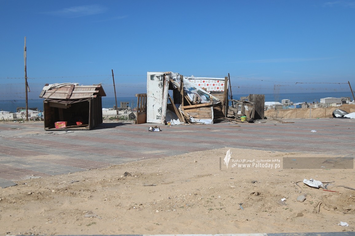 اكشاك الغلابة على بحر شمال غزة (11).jpg