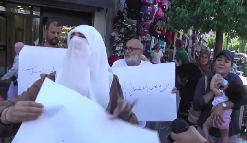 خضر عدنان زوجة.jpg