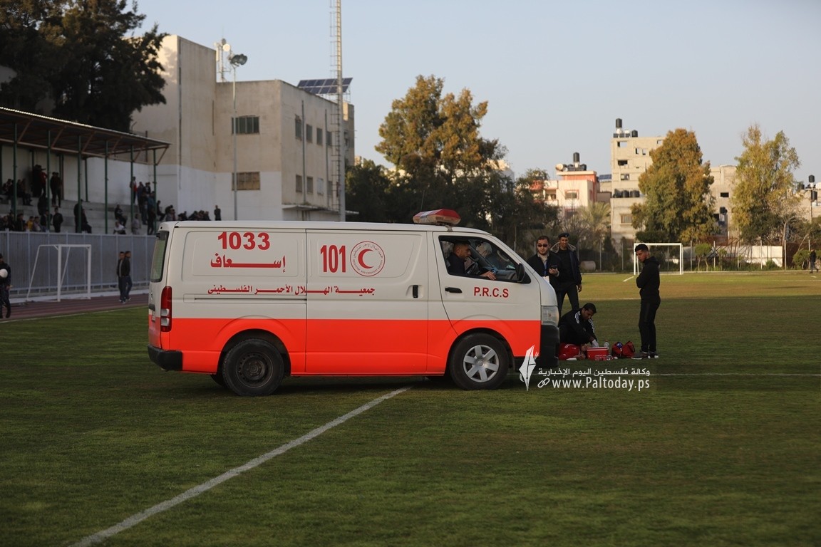 شجار خلال مباراة أهلي غزة وشباب رفح على ملعب اليرموك بغزة (13).JPG
