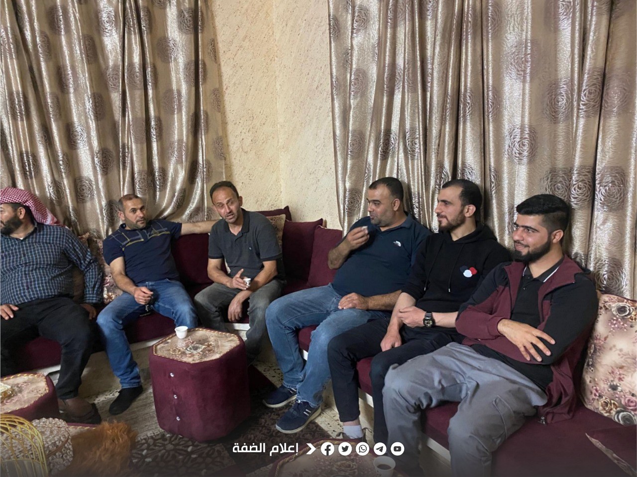 عائلة الشهيدين وأحمد وعزمي عجاج4.jpg