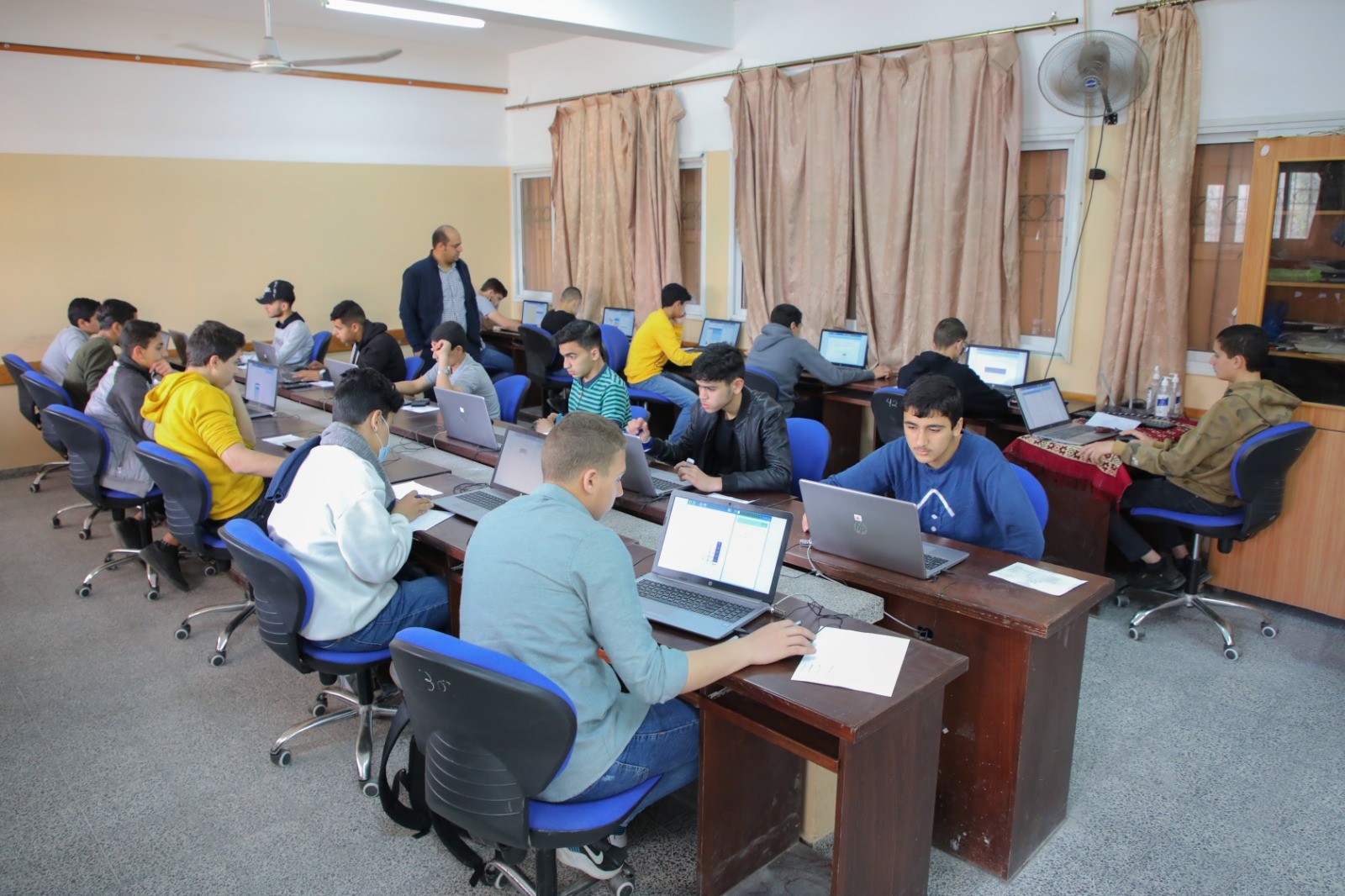 الدراسة الدولية (1).jpeg