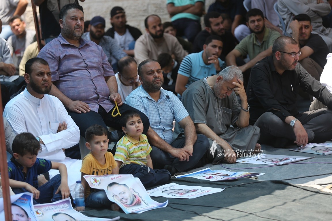 الجهاد بغزة صلاة الجمعة امام مقر الصليب (24).JPG