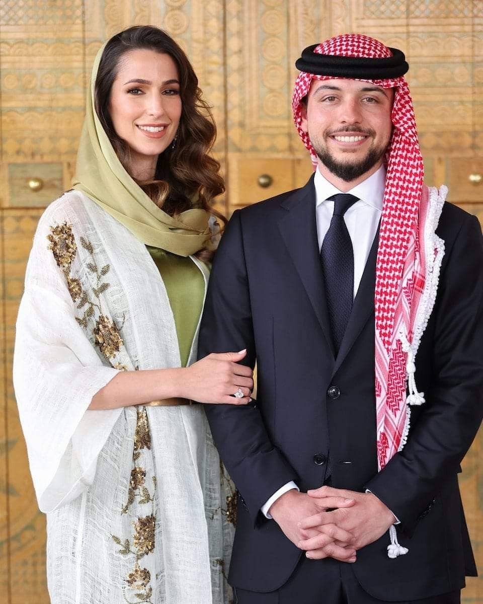 رجوة والحسين بن عبد الله1.jpg