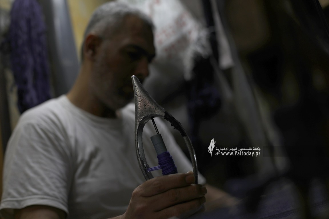 صناعة السجاد اليدوي في غزة حرفة تراثية صامدة في وجه الزمن (8).JPG