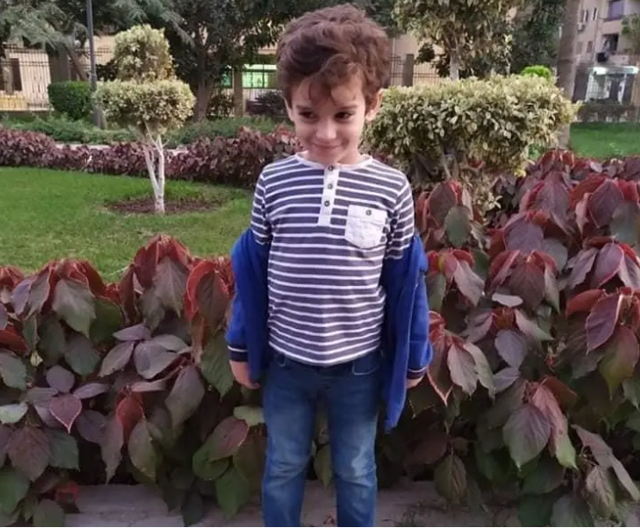 الطفل نوح.PNG