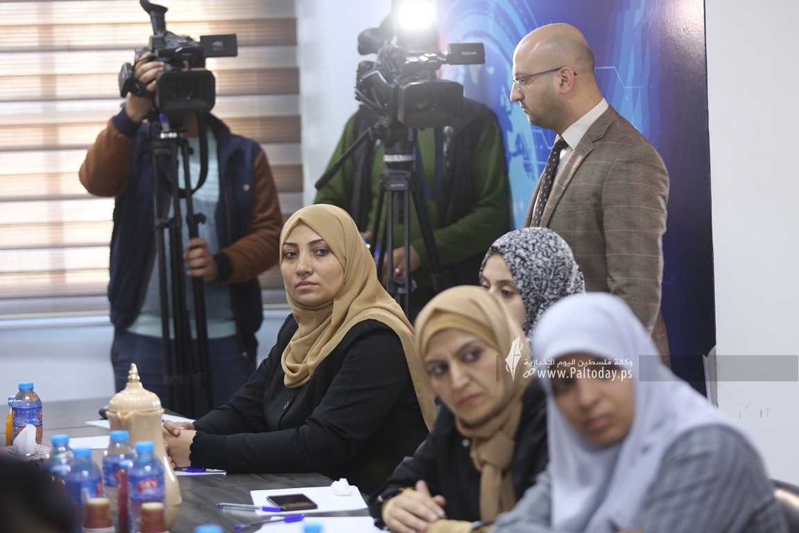صحفيون واعلاميون ينظمون لقاء حول واقع الإعلام الرقمي الفلسطيني خلال 2022 (18).JPG