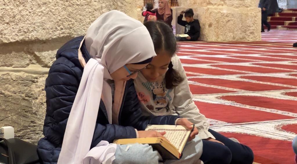 تاج الوقار1.jpg