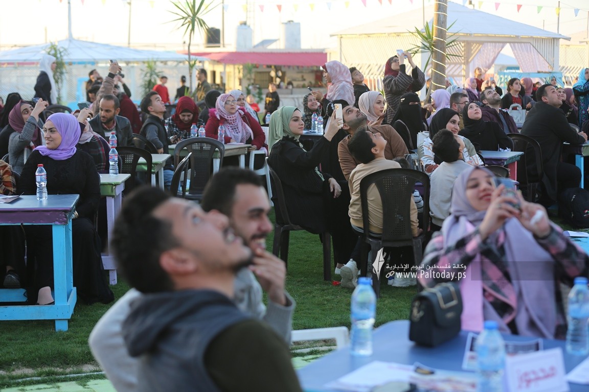 إعلاميون ونشطاء ينظمون مهرجان إعلامي بعنوان سنفطر في القدس (15).JPG
