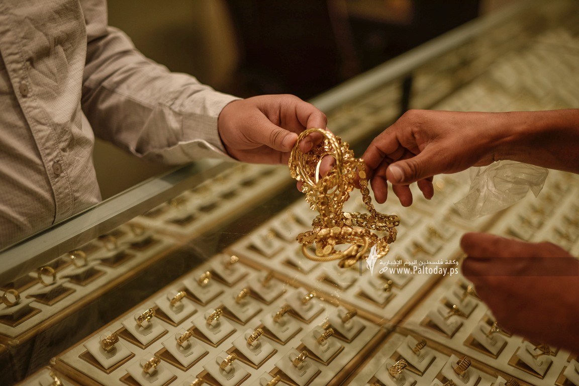 سعر الذهب في سوريا عيار 21 و18 للبيع والشراء بالمصنعية اليوم الاثنين الموافق 1-5-2023