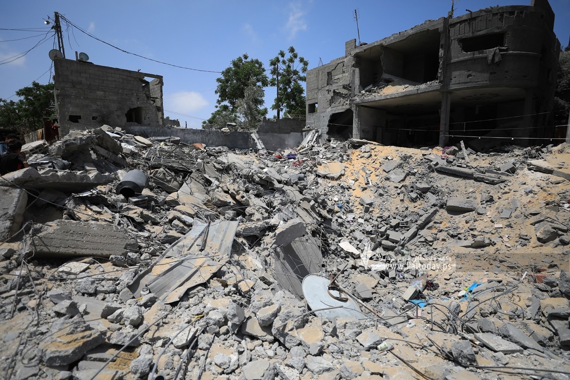 منزل عائلة بنات في بيت لاهيا شمال قطاع غزة خلال معركة ثأر الأحرار (3).JPG