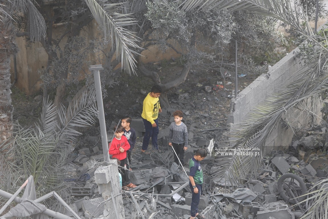 أثار الدمار شمال قطاع غزة جراء القصف الأسرائيلي في اليوم الثالث للعدوان (5).JPG