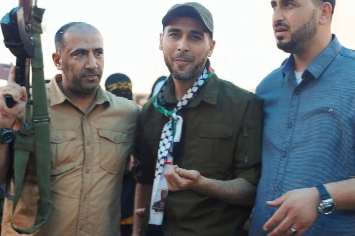 الاسير المصري.jpg