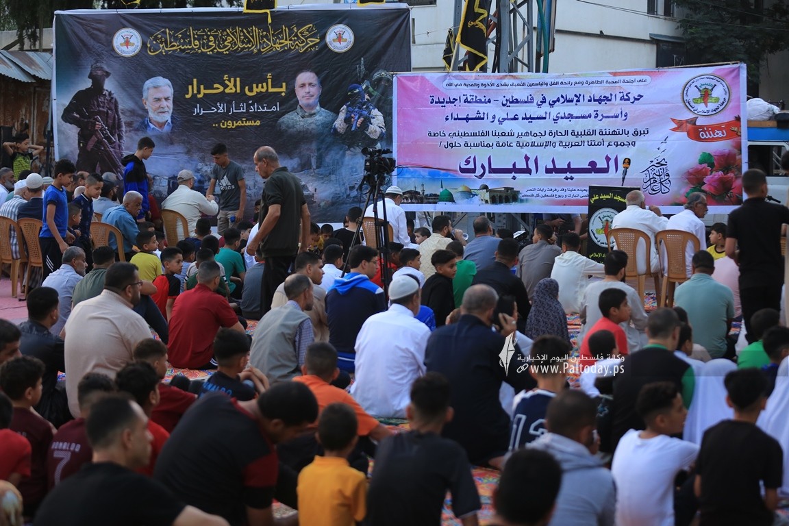  الجهاد الإسلامي تقيم صلاة عيد الأضحى في العراء بمدينة غزة (14).JPG