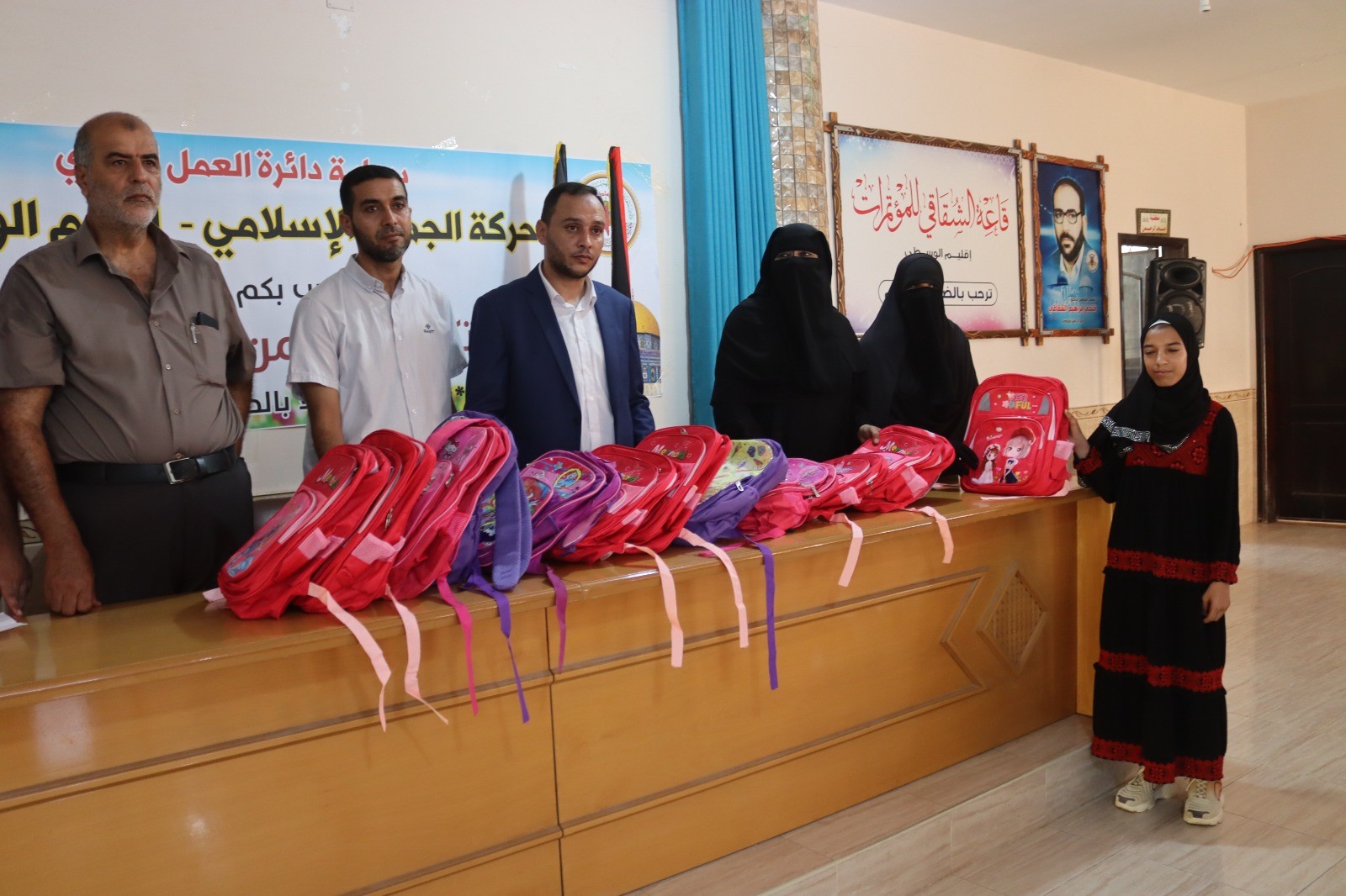 الجهاد بالوسطى تكرم حفظة القرآن (4).jpeg