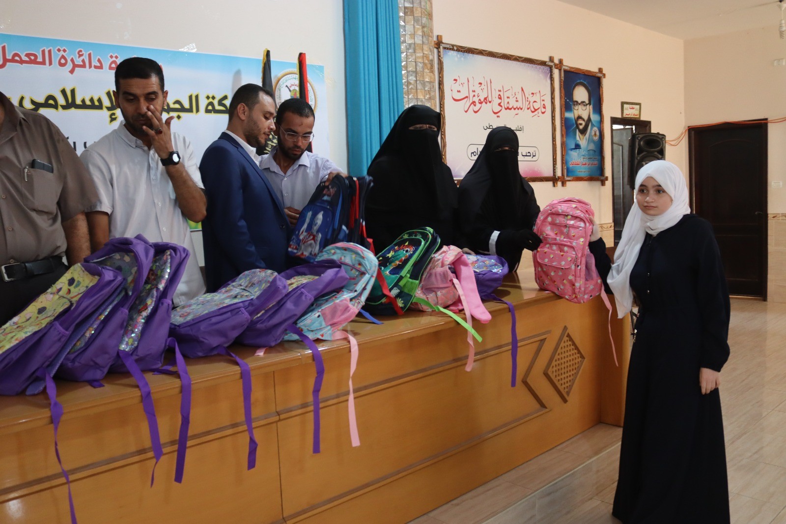 الجهاد بالوسطى تكرم حفظة القرآن (6).jpeg