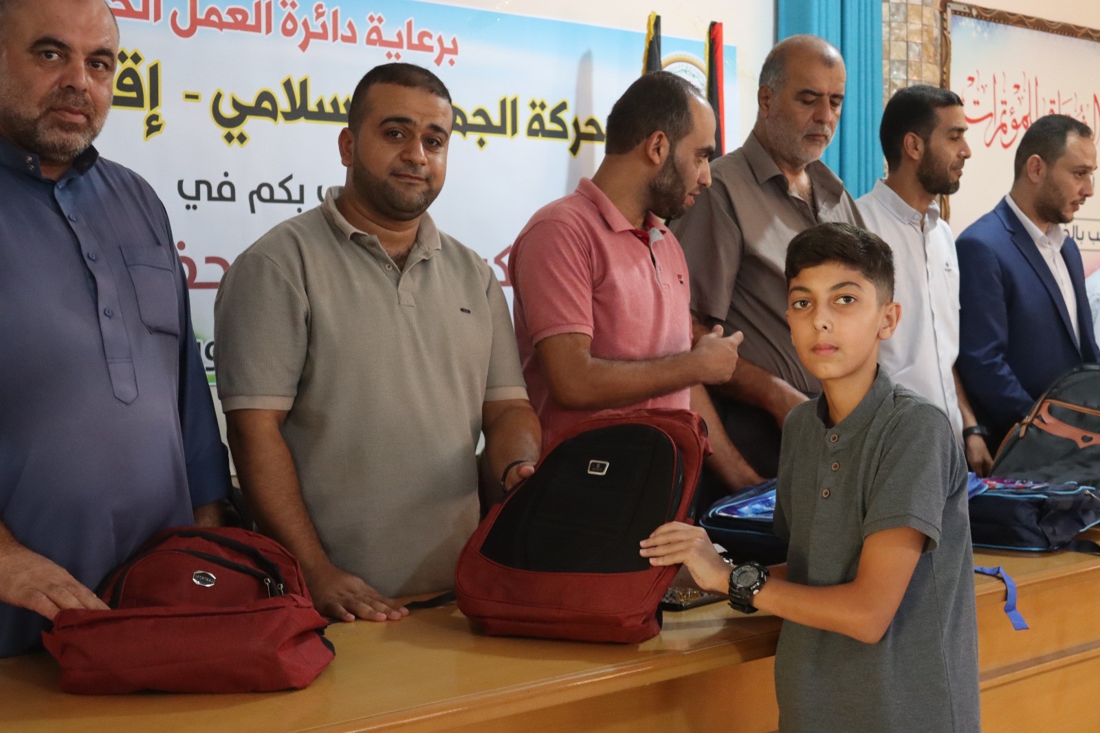 الجهاد بالوسطى تكرم حفظة القرآن (9).jpeg