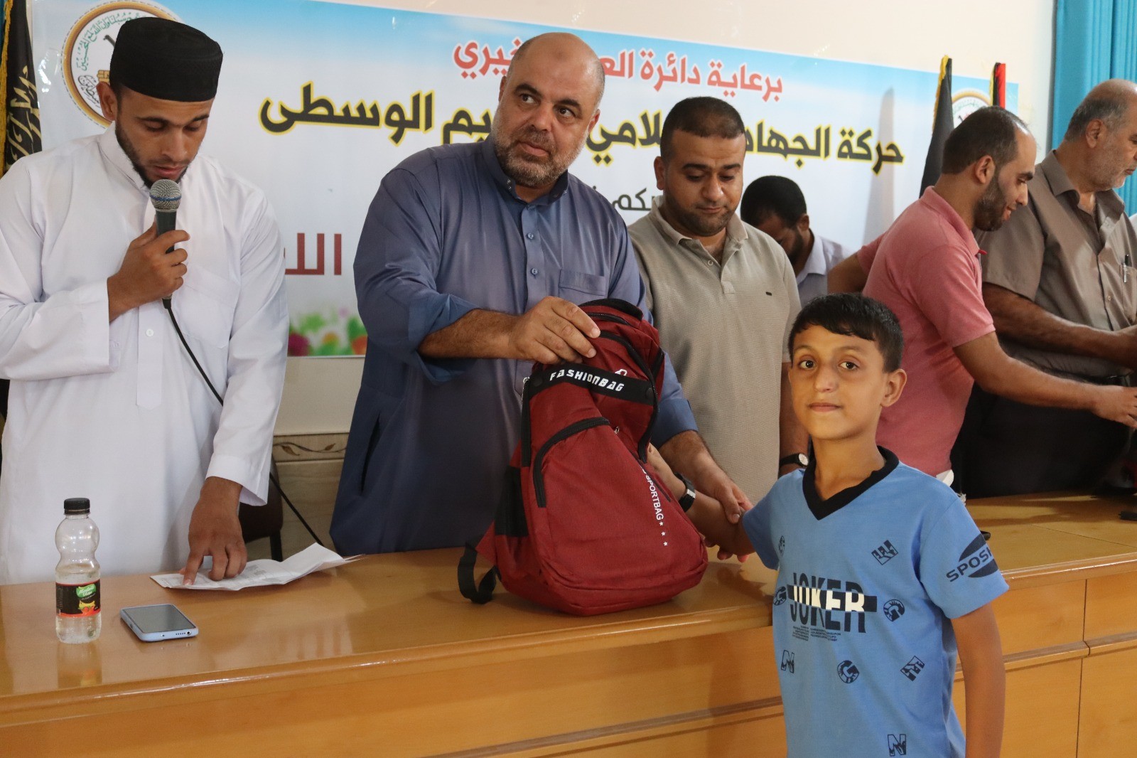 الجهاد بالوسطى تكرم حفظة القرآن (8).jpeg