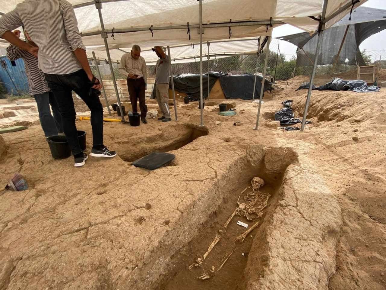 مقبرة روانية في غزة