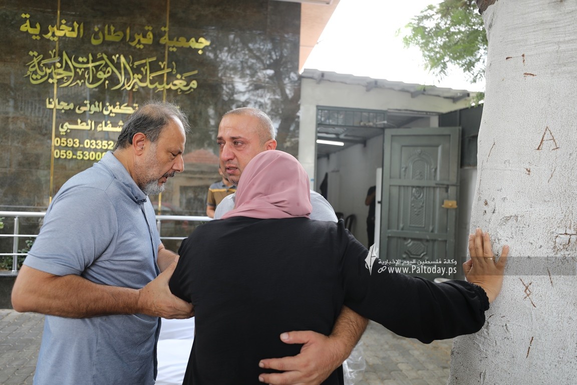  شهداء العدوان الصهيونى على قطاع غزة من مجمع الشفاء الطبي (10).JPG