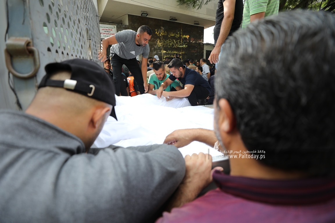  شهداء العدوان الصهيونى على قطاع غزة من مجمع الشفاء الطبي (18).JPG