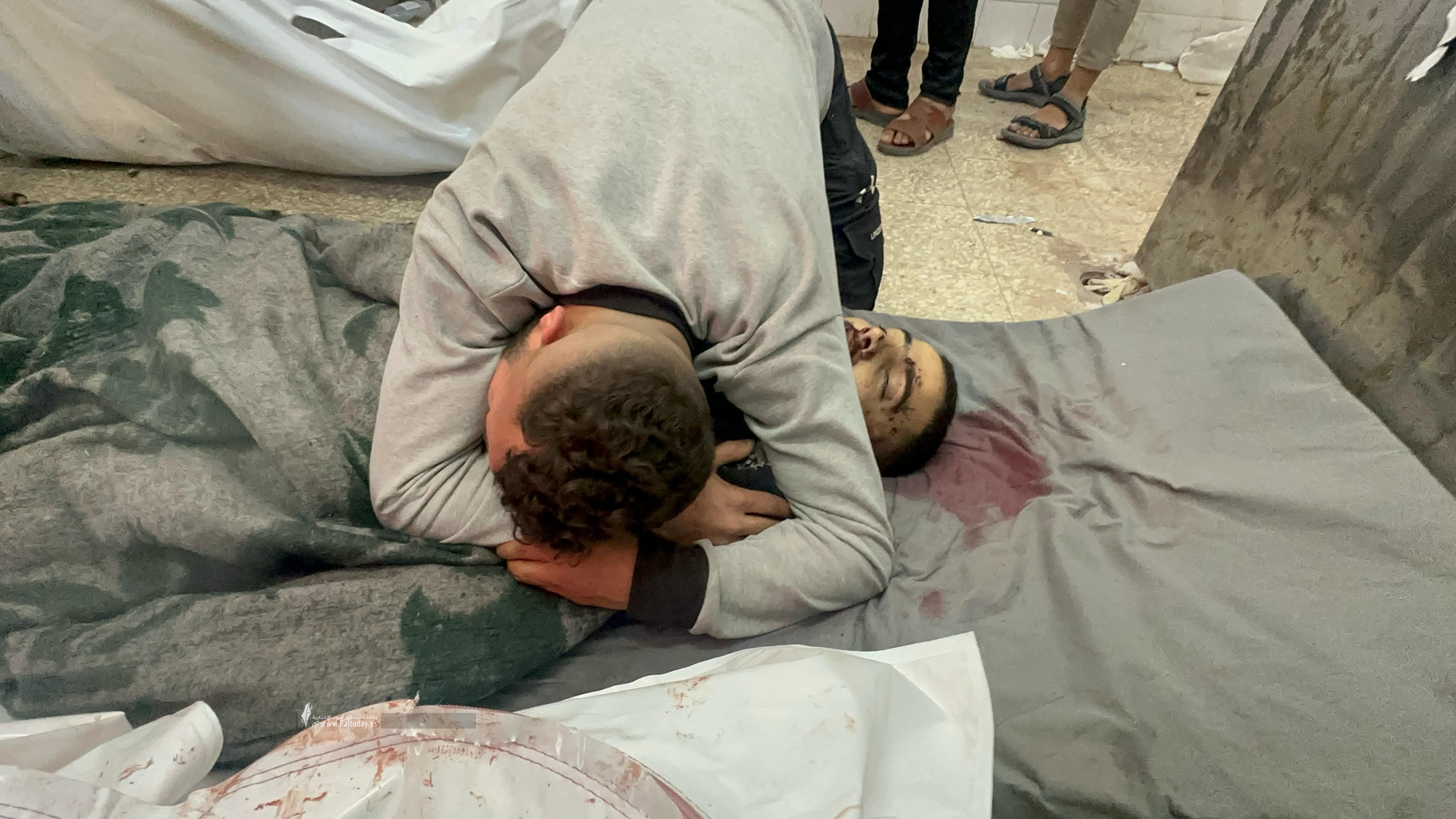 وداع الاب (3).jpeg